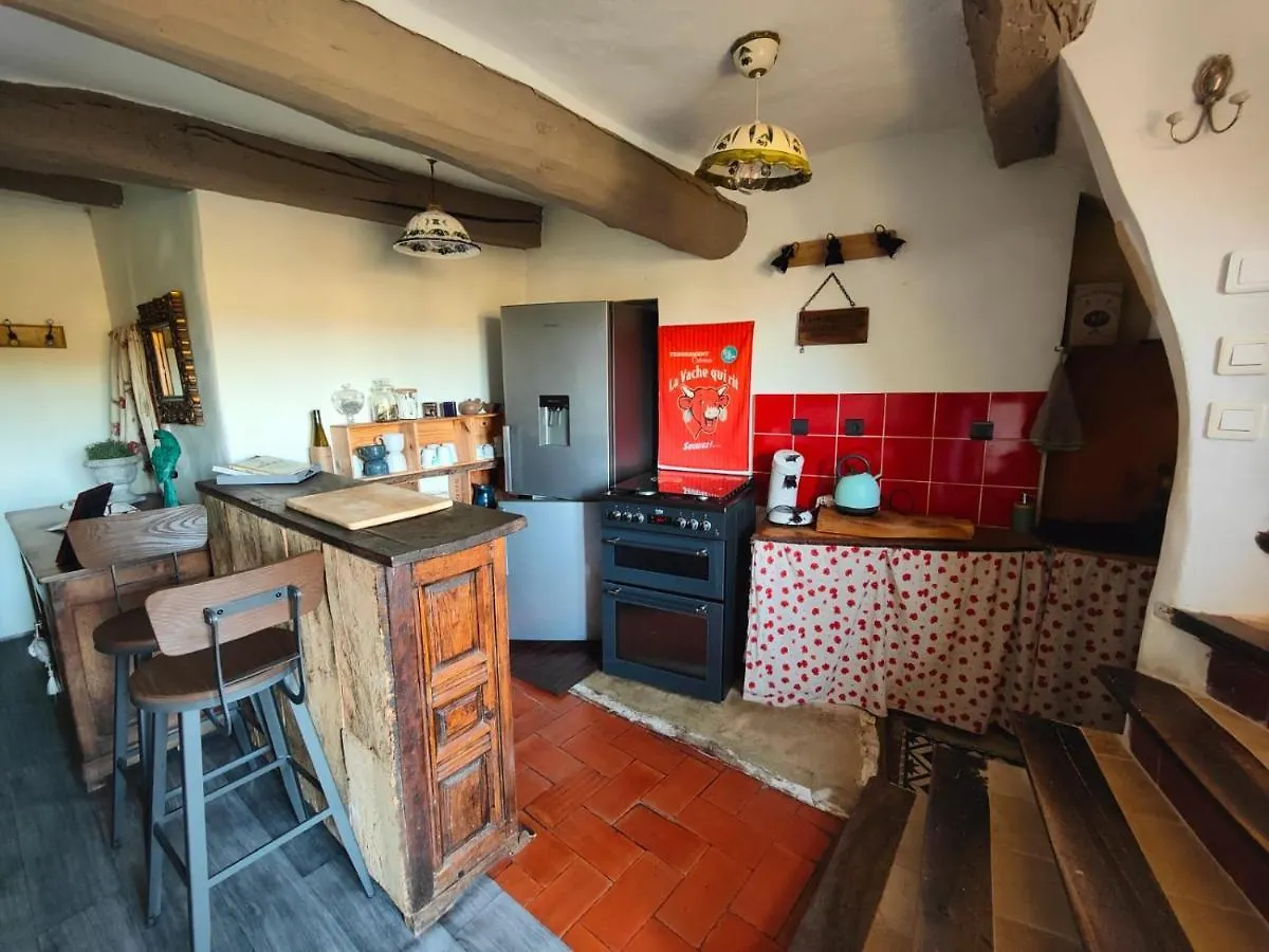 Hébergement de vacances Maison ancienne avec terrasse panoramique Vaison-la-Romaine